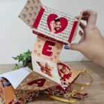 2 Modelos de caixas presente com foto e mensagem para dia dos namorados