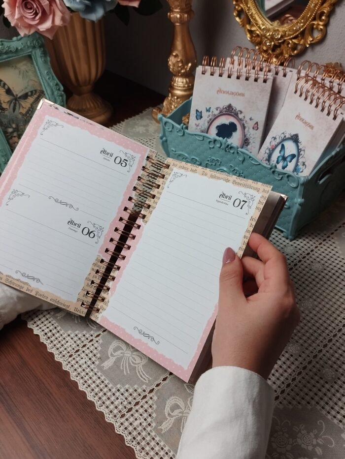 Miolo Agenda Vintage Tons de Rosa 2026 wireo (Perfeito Miolo) - Imagem 5