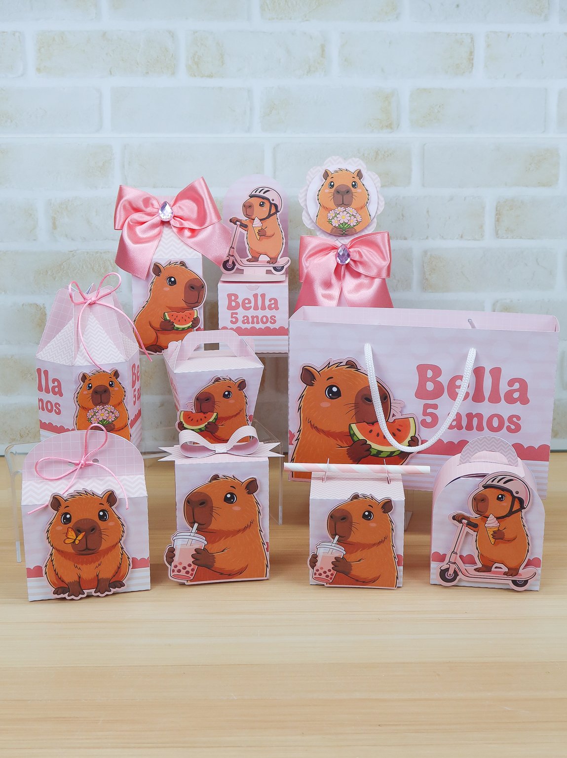 Capivara Menina - Kit Festa Capivara Menina - Kit Festa - Imagem 1
