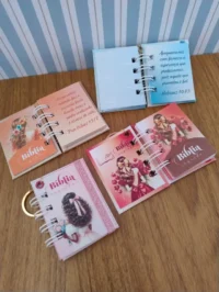 Chaveiro mine Bíblia Floral – Dia da Mulher - Imagem 3