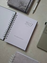 Combo Agenda Comercial DATADA 2027 (Marta Iukiu) - Imagem 13