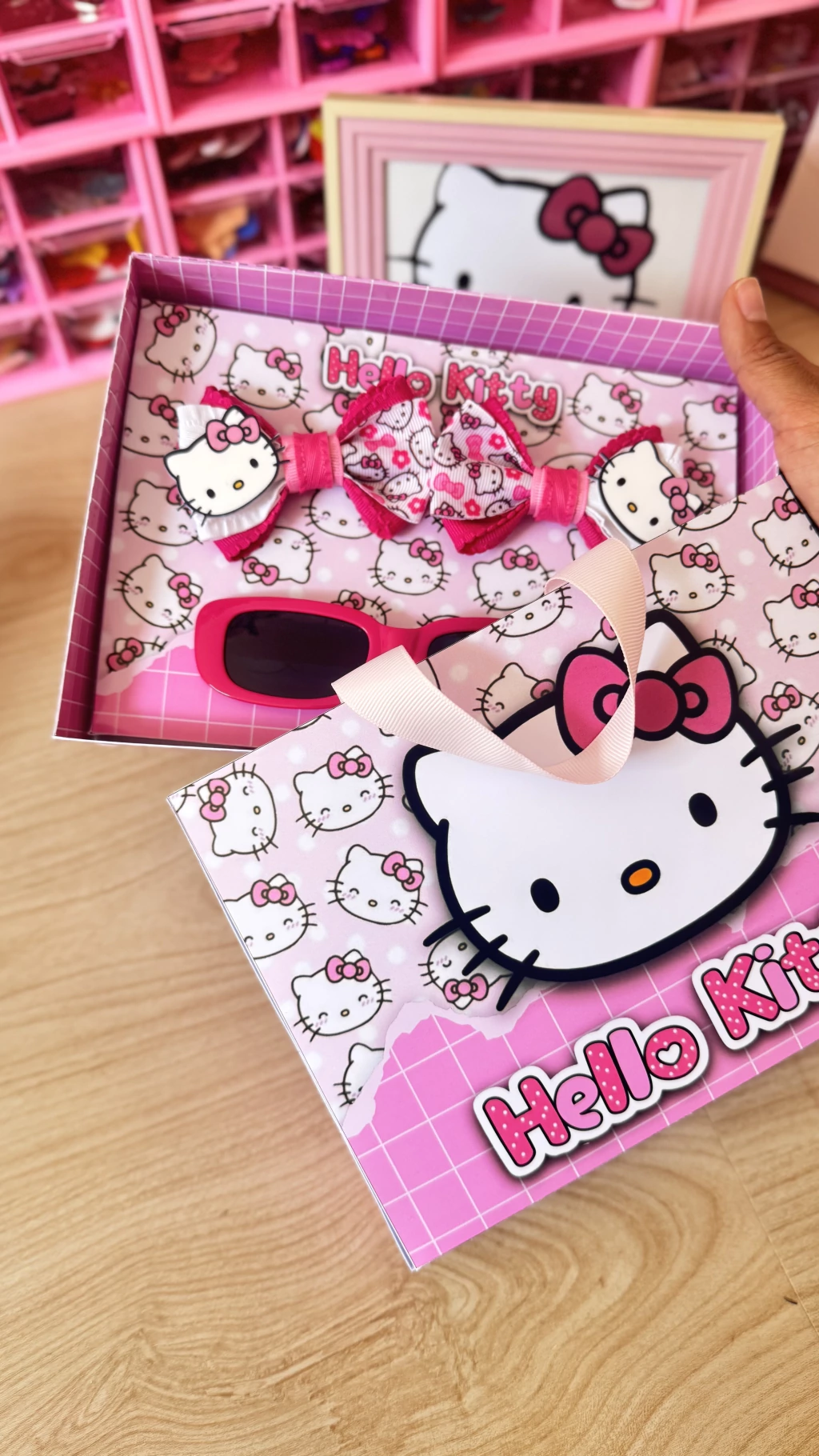 Maletinha Hello Kitty Maletinha Hello Kitty - Imagem 1